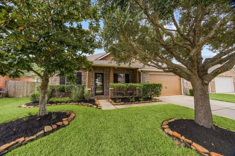 Photo of 25823 Celtic Terrace Drive, Katy, TX 77494 (MLS # 3938228)