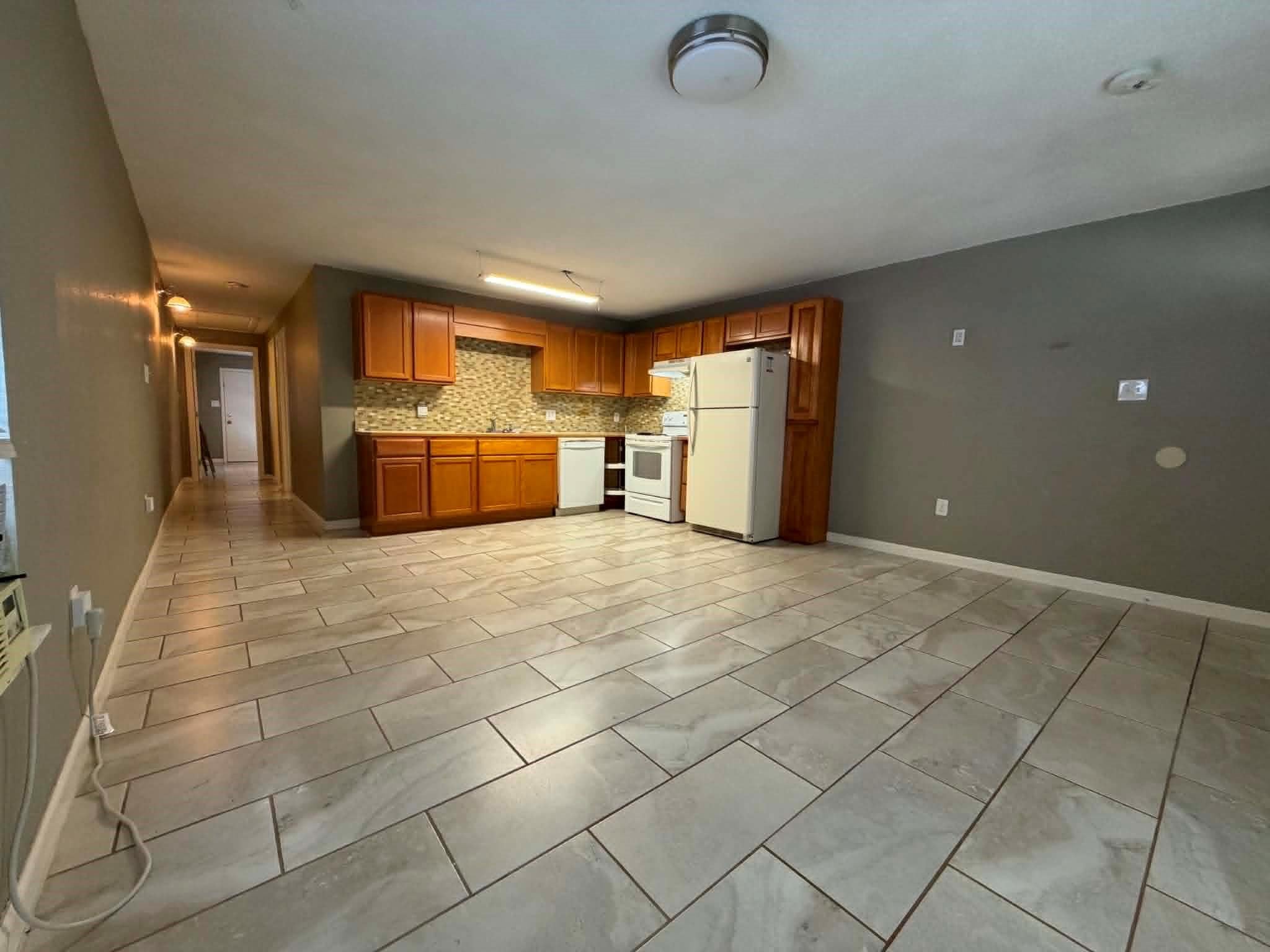 1709 Avenue L UP