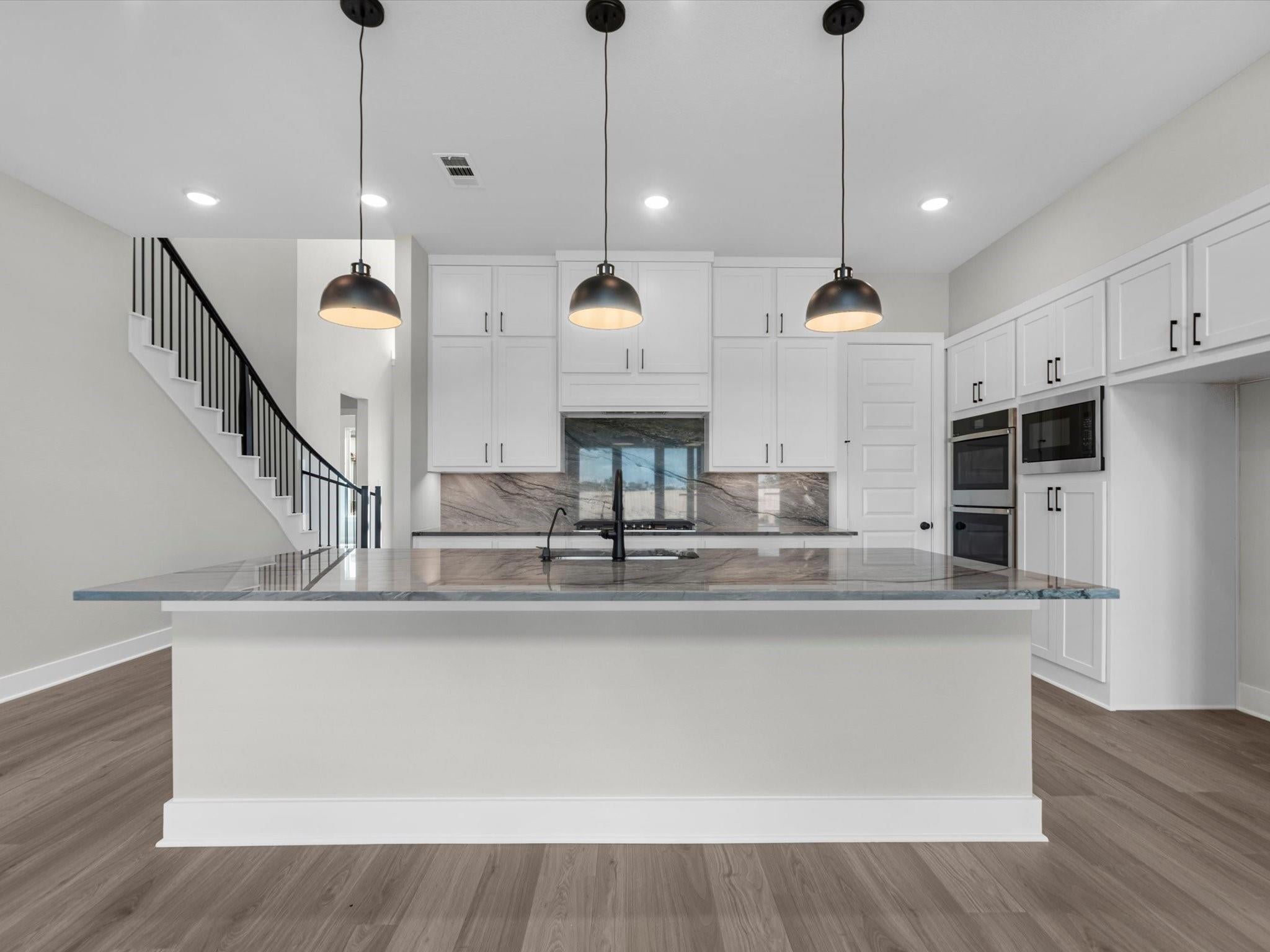 2723 Crown Ridge Drive