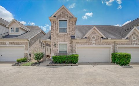 Photo of 3207 Holly Crossing Drive, Houston, TX 77042 (MLS # 93766372)