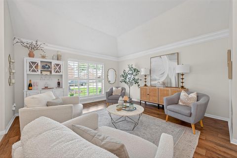 Tiny photo for 819 Maplewood Falls Court, Houston, TX 77062 (MLS # 38505601)