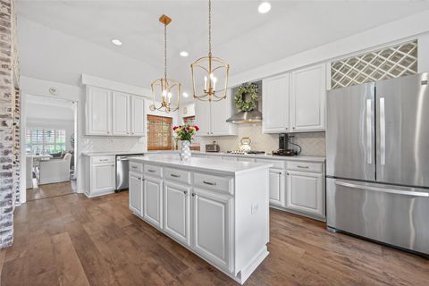 Tiny photo for 819 Maplewood Falls Court, Houston, TX 77062 (MLS # 38505601)