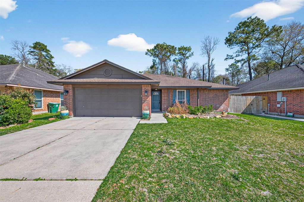 Photo of 2215 Friarwood Trail, Kingwood, TX 77339 (MLS # 84657782)