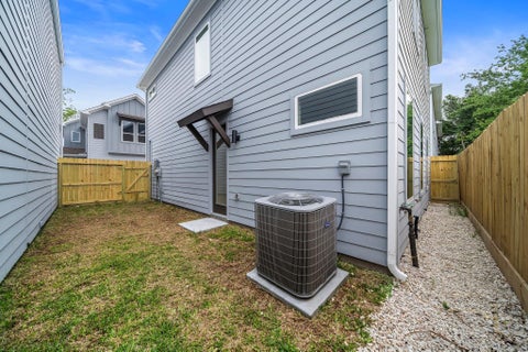 Tiny photo for 7514 Sandle Street, Houston, TX 77088 (MLS # 72448572)