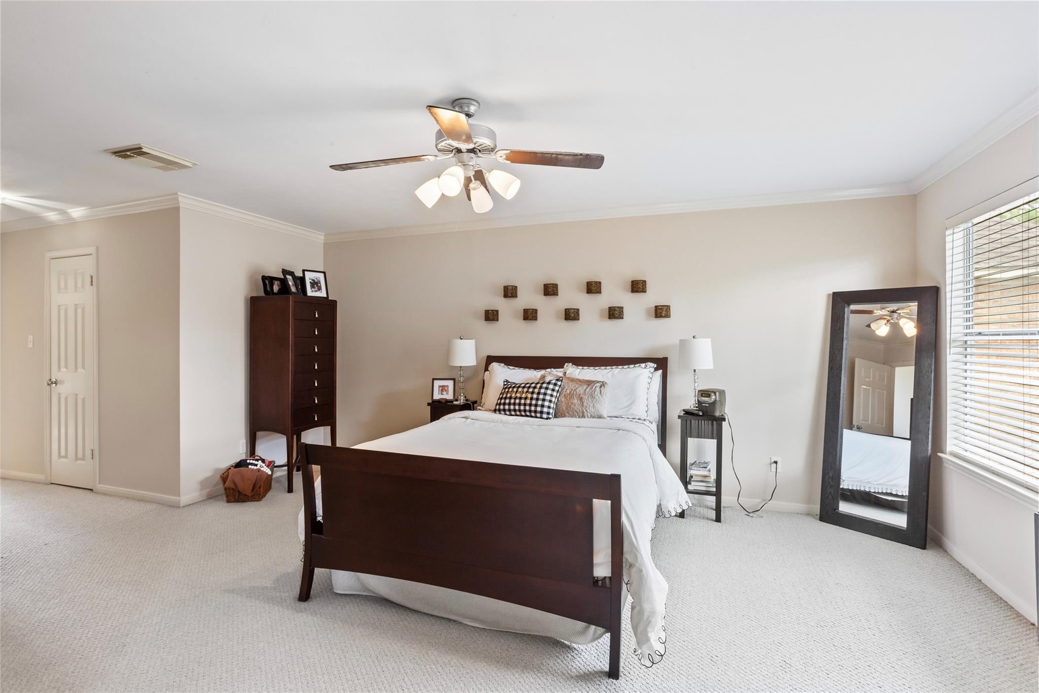 2005 Crescent Shore Drive