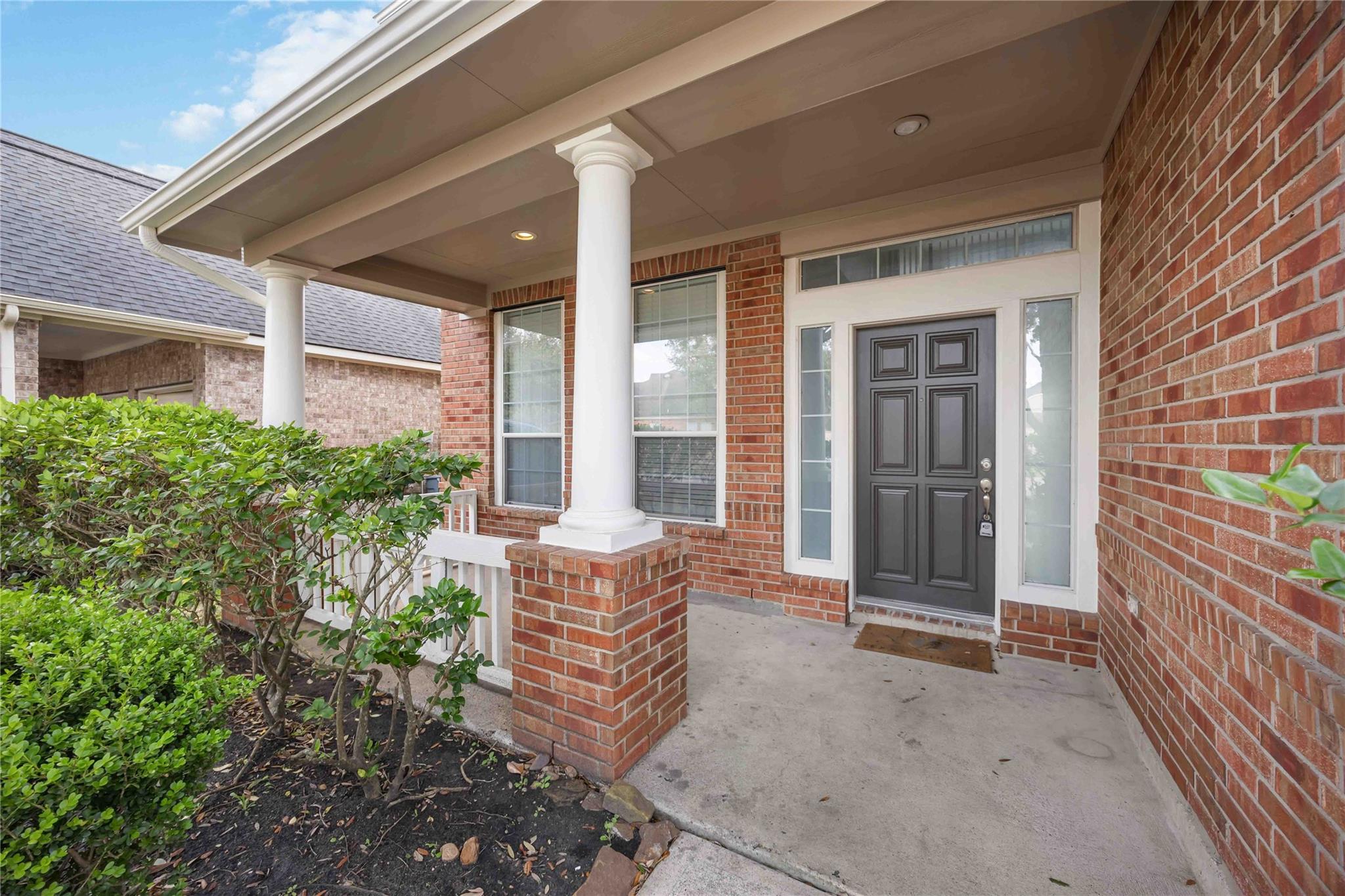 19311 Lincoln Heights Lane