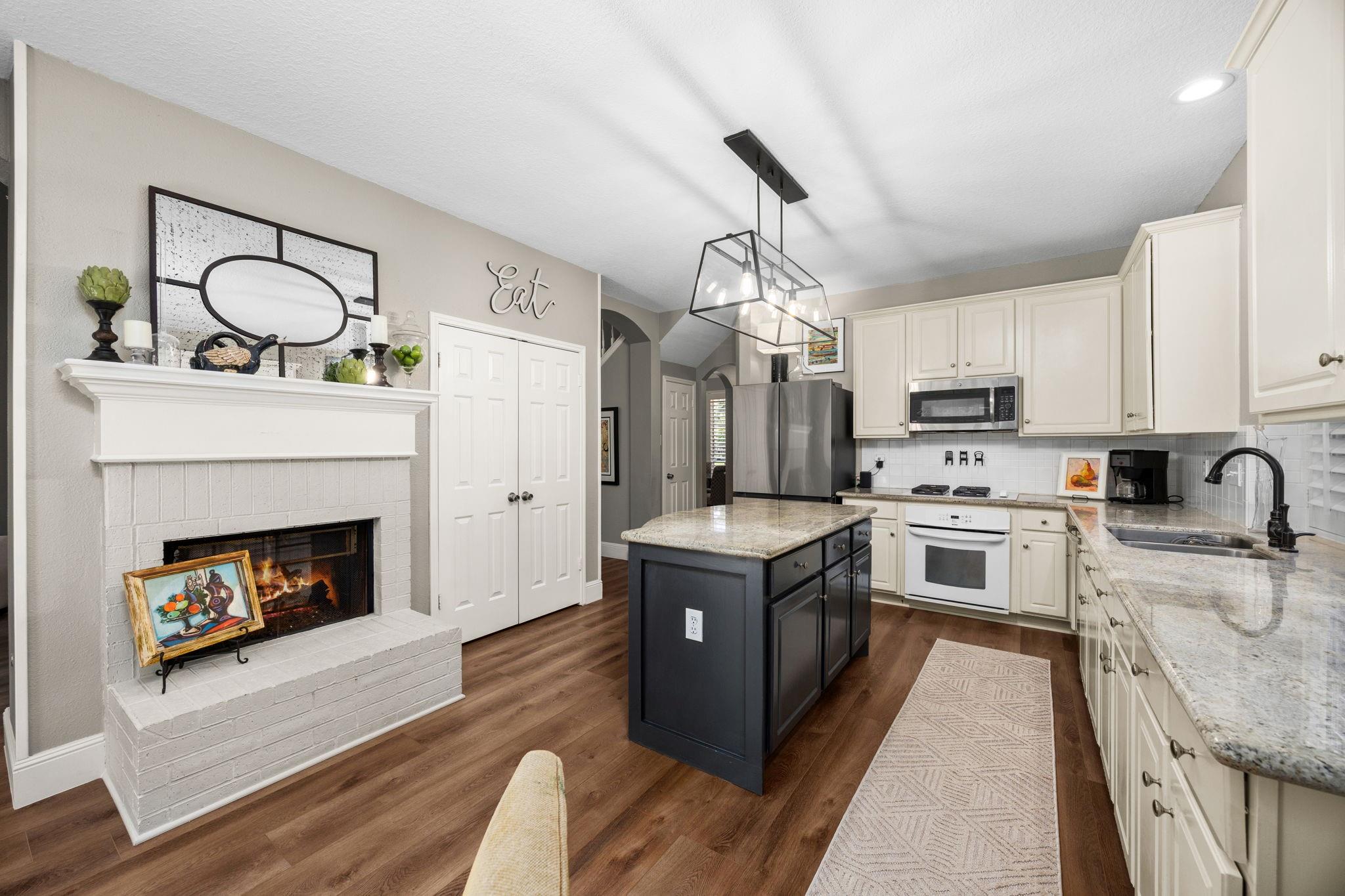 14406 Dunsmore Place