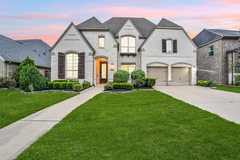 Photo of 5923 Quiet Point Lane, Sugar Land, TX 77479 (MLS # 21391719)