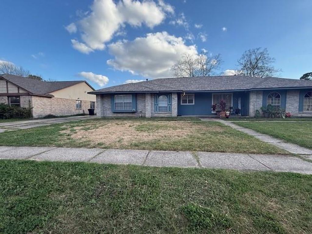 Photo of 2402 Autumn Springs Lane, Spring, TX 77373 (MLS # 67922504)