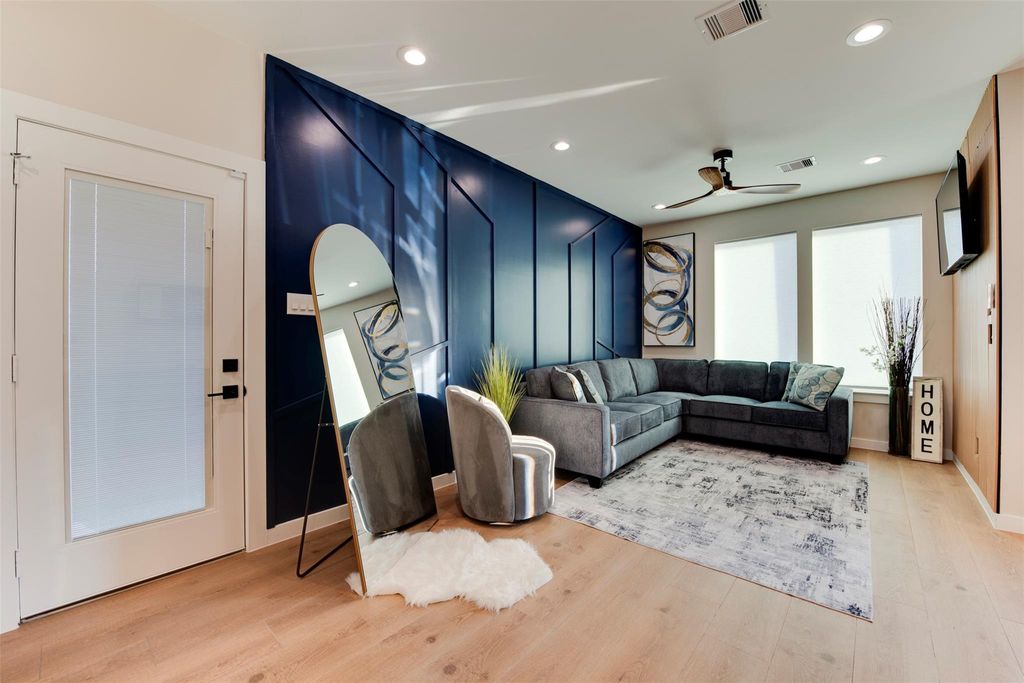 Photo of 3905 Sumpter Street, Houston, TX 77020 (MLS # 29019526)