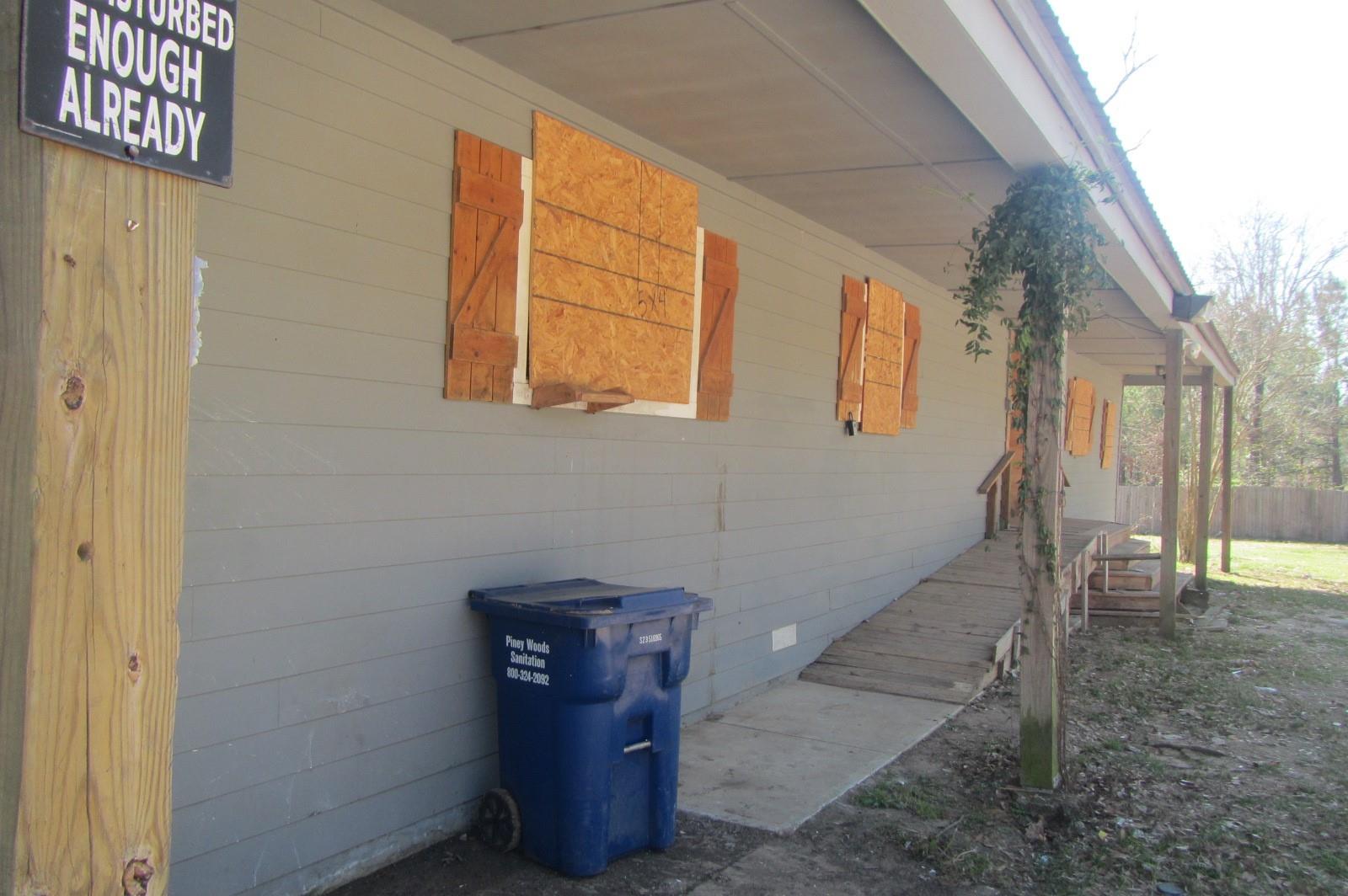 1153 Easy Street Road