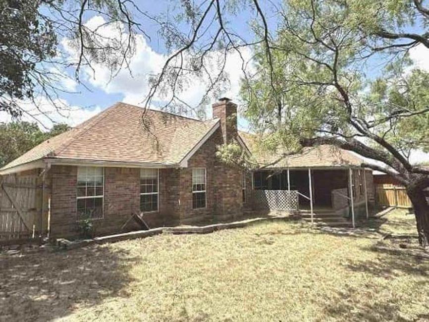 2323 Sha Lane