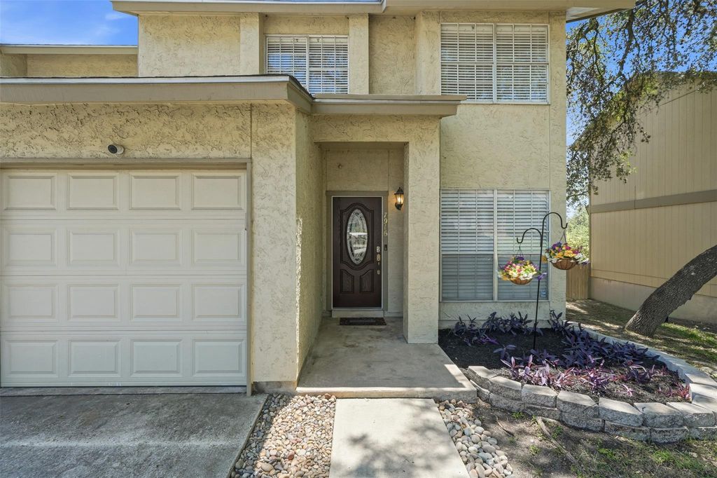 Photo of 7916 Santa Catalina, San Antonio, TX 78250 (MLS # 48151207)