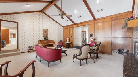 Tiny photo for 120 Hickory Street, Huntsville, TX 77320 (MLS # 33543119)
