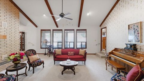 Tiny photo for 120 Hickory Street, Huntsville, TX 77320 (MLS # 33543119)