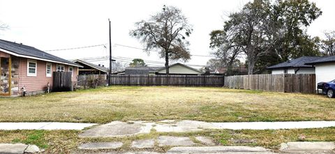 Vacant Land For Sale - 2711 Norman Street<br/> Pasadena, TX 77506