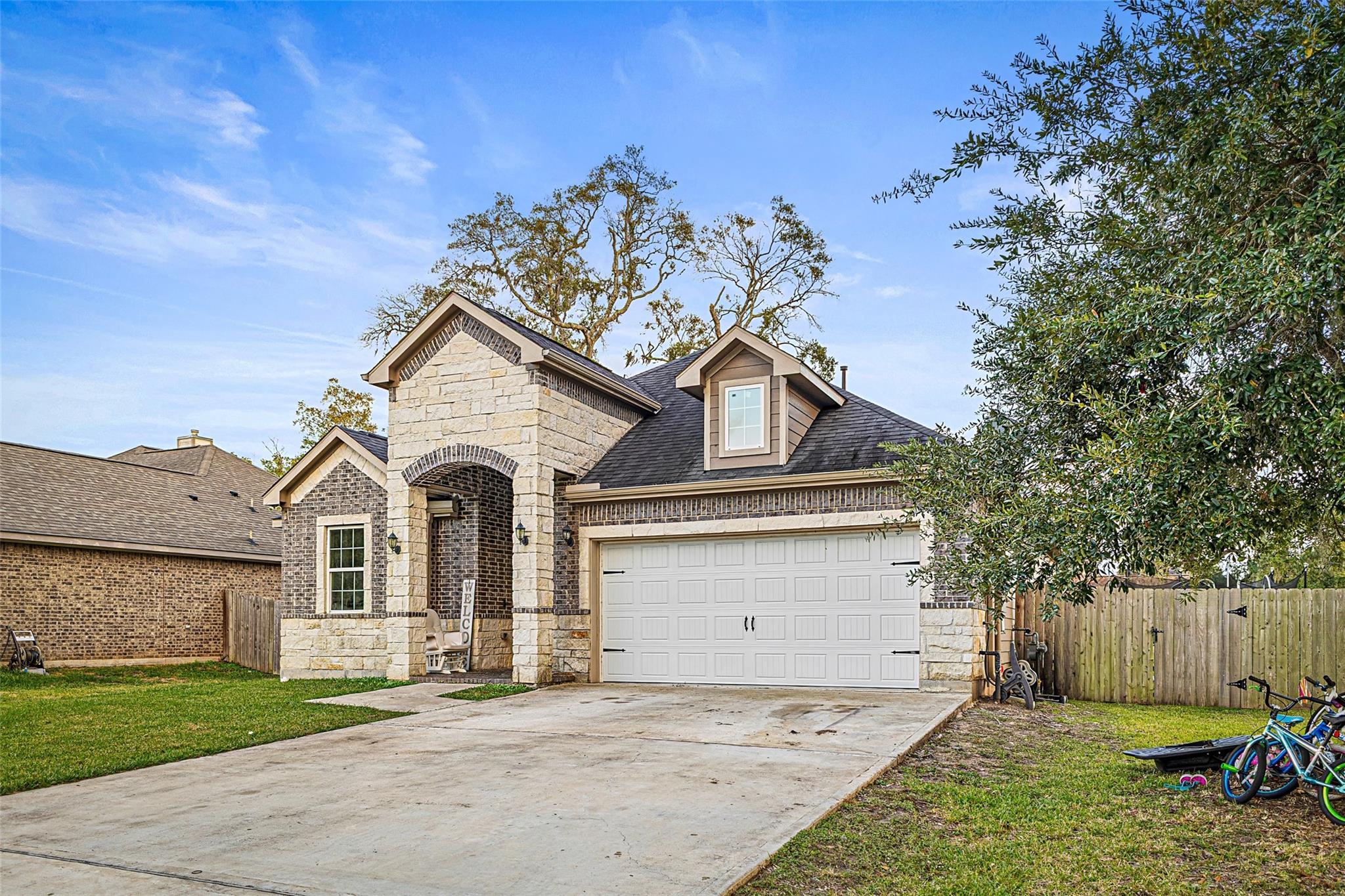 267 Freeman Boulevard