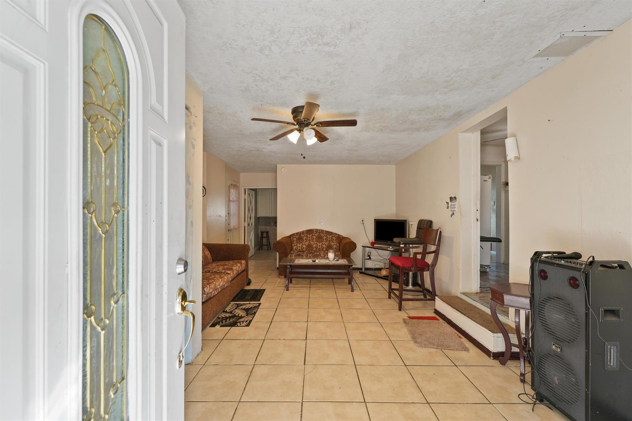 1608 Maiden Lane