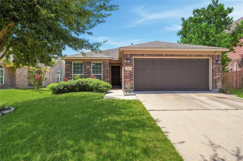 Photo of 14919 Twilight Knoll Trail, Cypress, TX 77429 (MLS # 79349703)