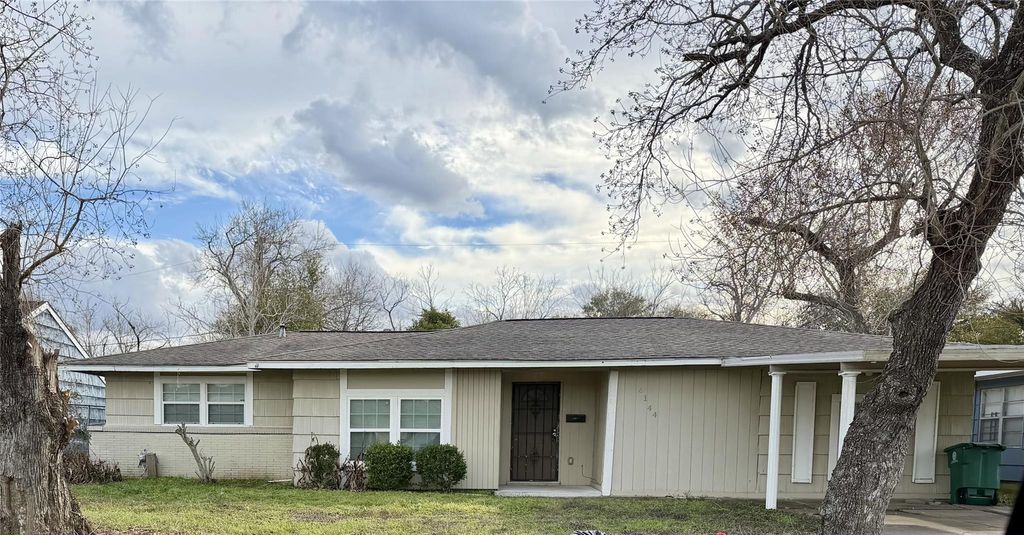 Photo of 6144 Doulton Drive, Houston, TX 77033 (MLS # 14936403)