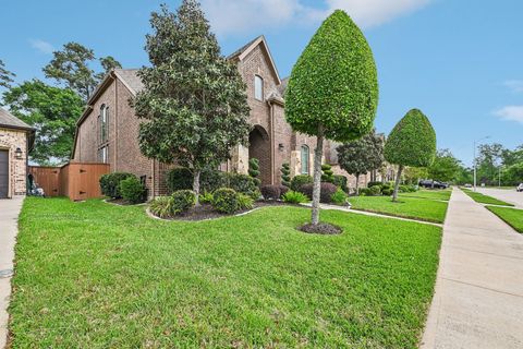 Tiny photo for 13909 N Lake Branch Lane, Houston, TX 77044 (MLS # 52375852)