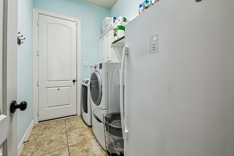 Tiny photo for 13909 N Lake Branch Lane, Houston, TX 77044 (MLS # 52375852)