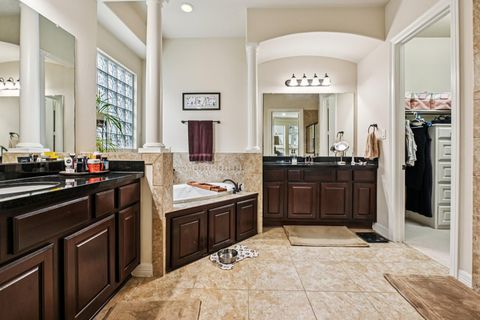 Tiny photo for 13909 N Lake Branch Lane, Houston, TX 77044 (MLS # 52375852)