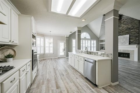 Tiny photo for 3223 Pleasant Cove Court, Houston, TX 77059 (MLS # 10051224)