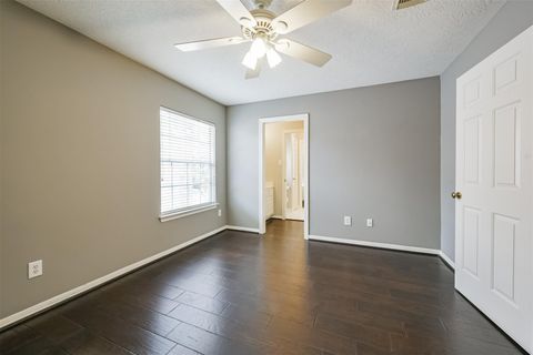 Tiny photo for 3223 Pleasant Cove Court, Houston, TX 77059 (MLS # 10051224)