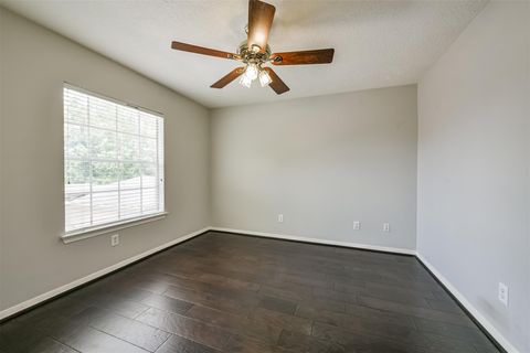 Tiny photo for 3223 Pleasant Cove Court, Houston, TX 77059 (MLS # 10051224)