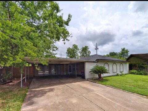 Photo of 4919 Connorvale Road, Houston, TX 77039 (MLS # 20354189)
