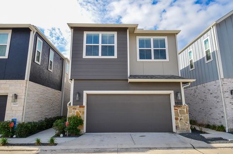 Photo of 9821 Prairie Garden Lane, Houston, TX 77080 (MLS # 6622529) Photo of 9821 Prairie Garden Lane, Houston, TX 77080 (MLS # 6622529)