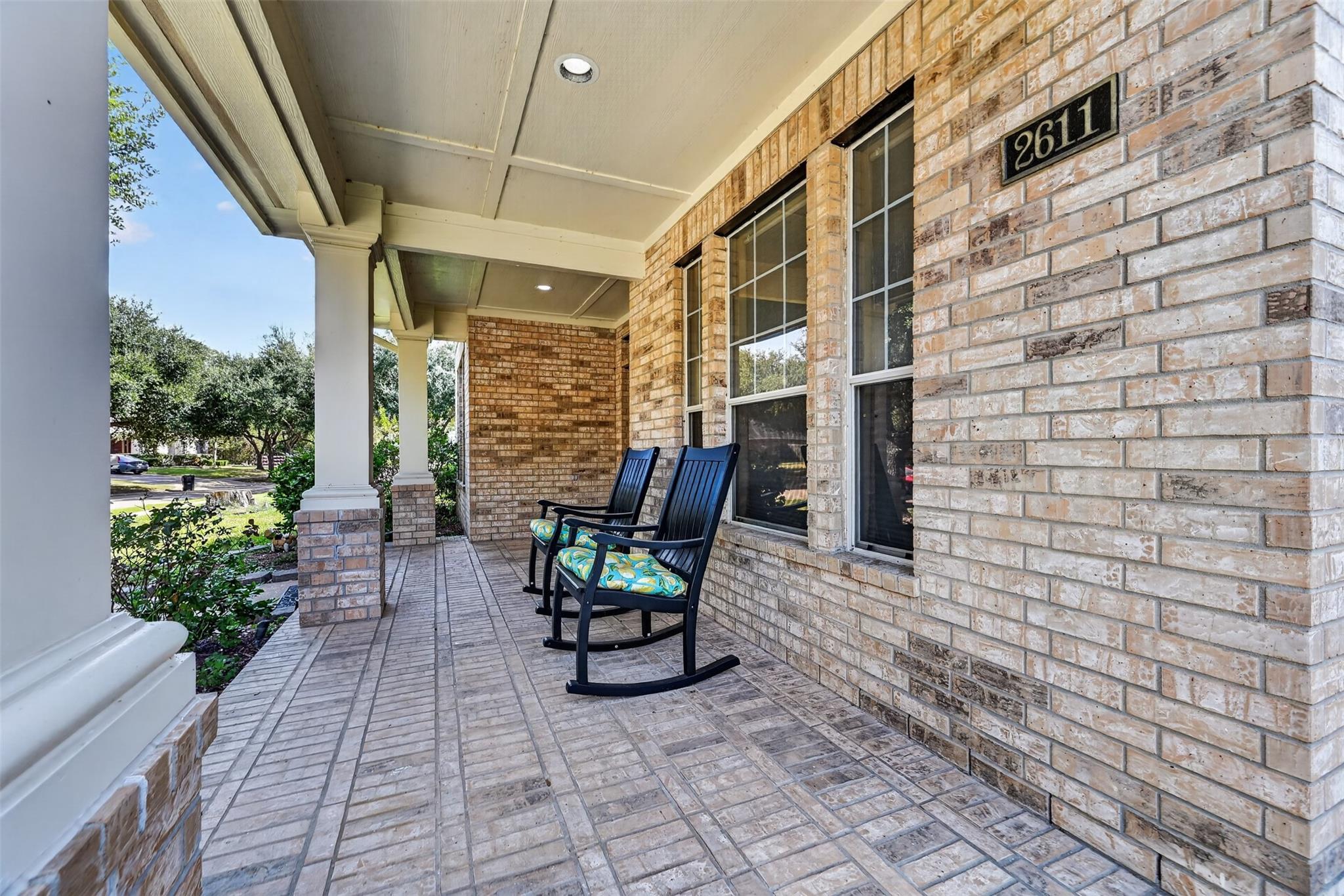 2611 Little Lake Court