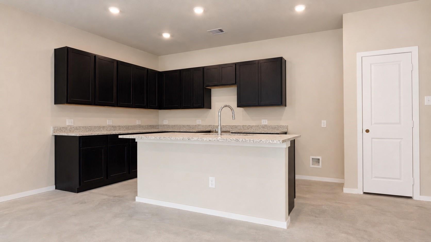 1823 Southfork Ranch Trail