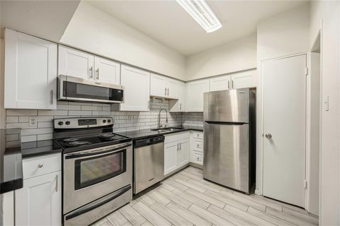 Tiny photo for 2100 Tanglewilde Street #531, Houston, TX 77063 (MLS # 8907628)