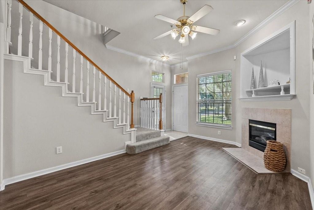 Photo of 2710 Grants Lake Boulevard #T4, Sugar Land, TX 77479 (MLS # 13753939)