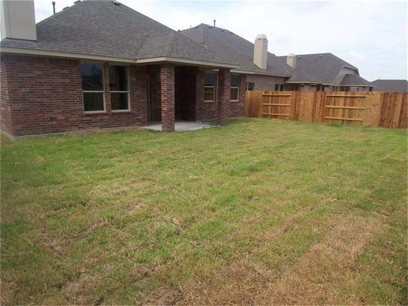 18907 Cove Pointe Dr Drive