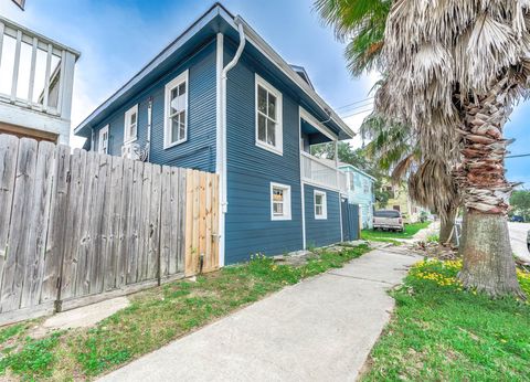 Photo of 1312 Jack Johnson Boulevard, Galveston, TX 77550 (MLS # 70754064)