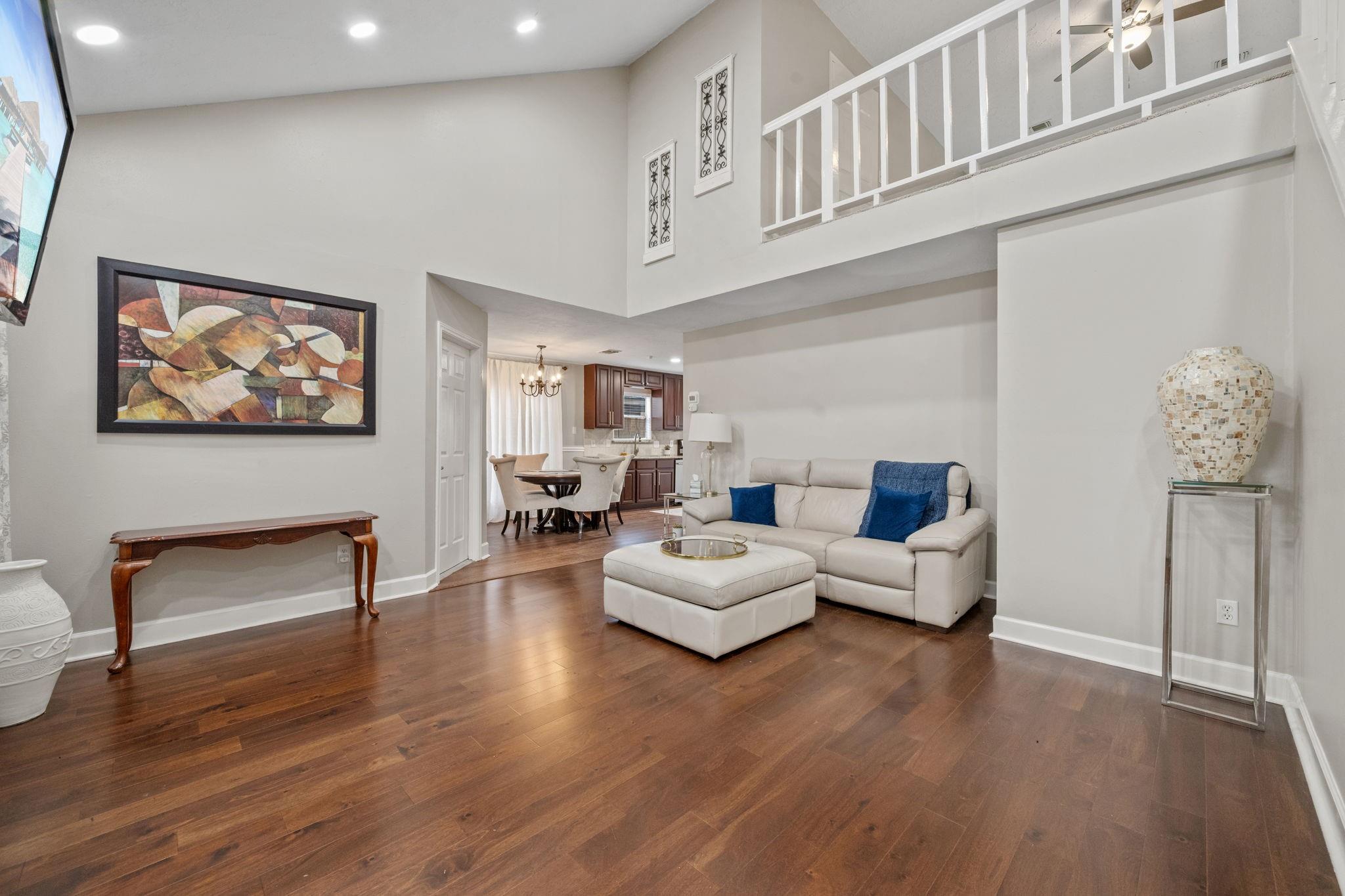 15145 Sheffield Terrace