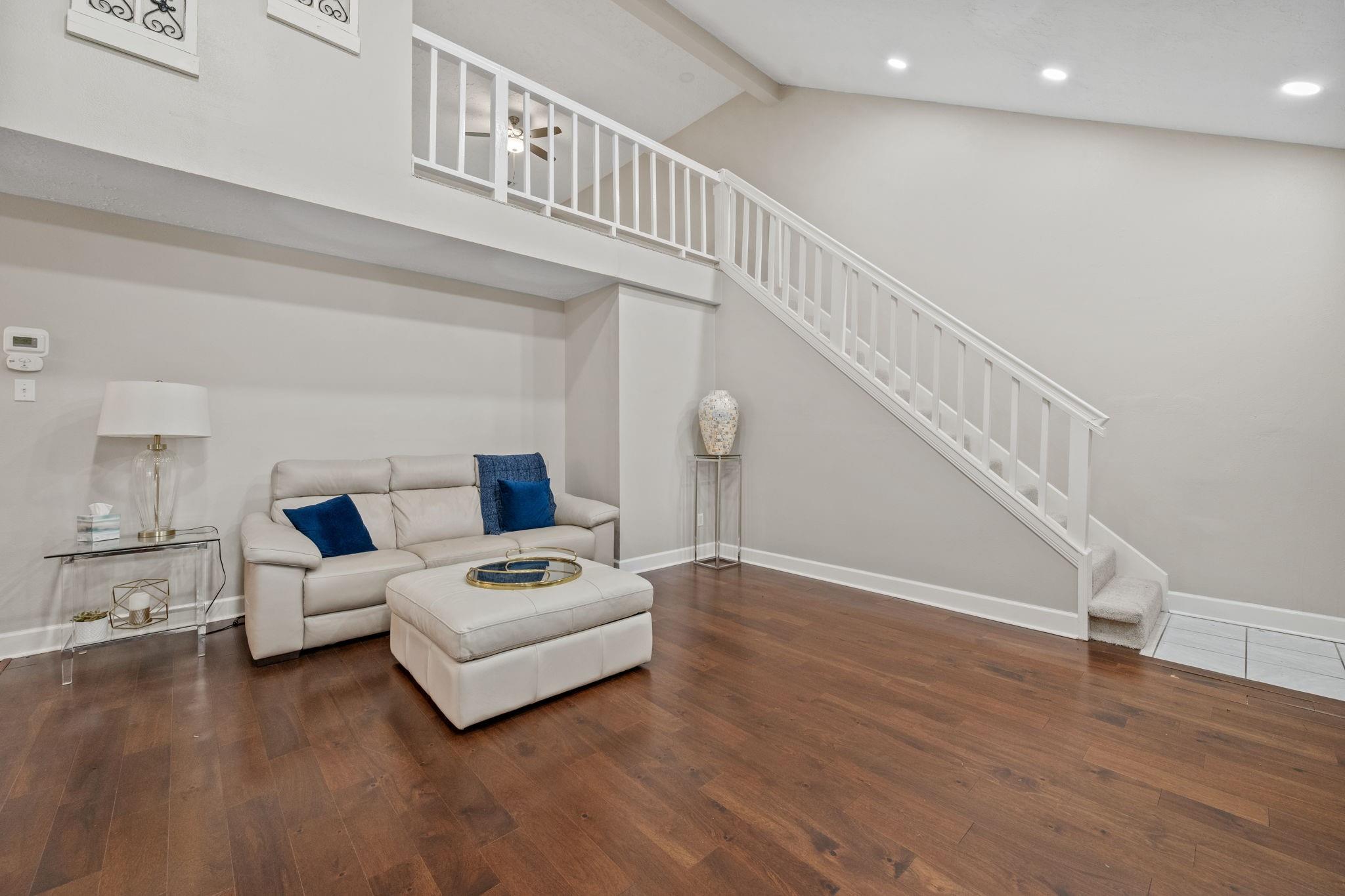 15145 Sheffield Terrace