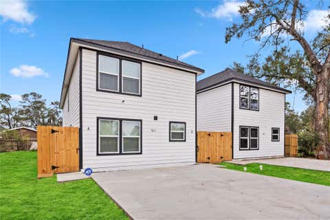 Photo of 8226 Bigwood Street #A, Houston, TX 77078 (MLS # 2887427)