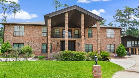 Homes For Sale - 14464 Charred Oaks Drive<br/> Willis, TX 77318