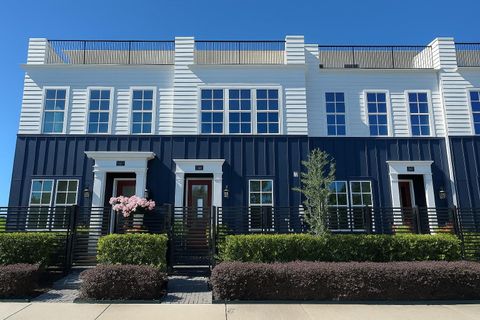 Photo of 739 Bringhurst Street, Houston, TX 77020 (MLS # 32258660)