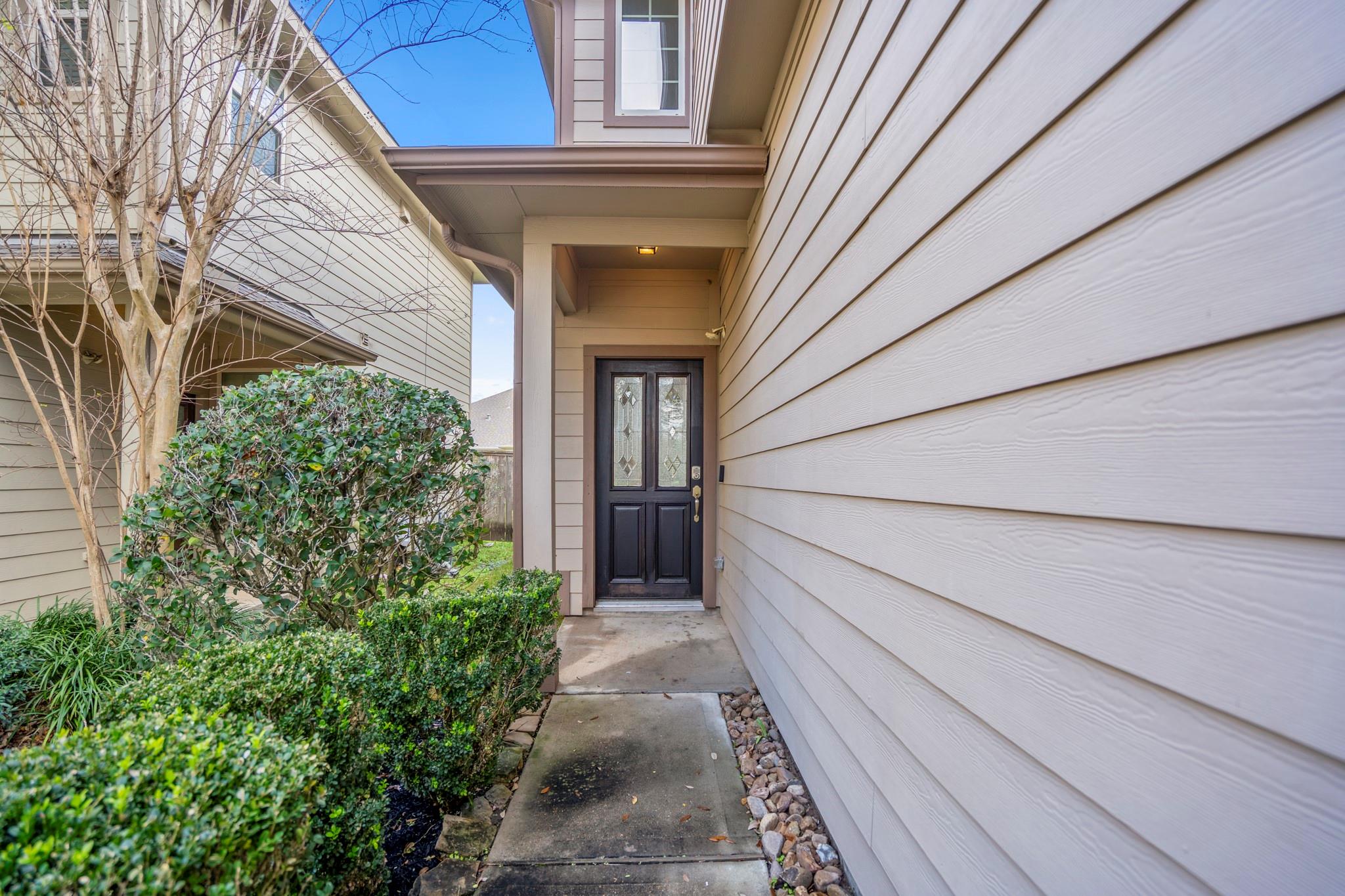 6419 Calgary Woods Lane