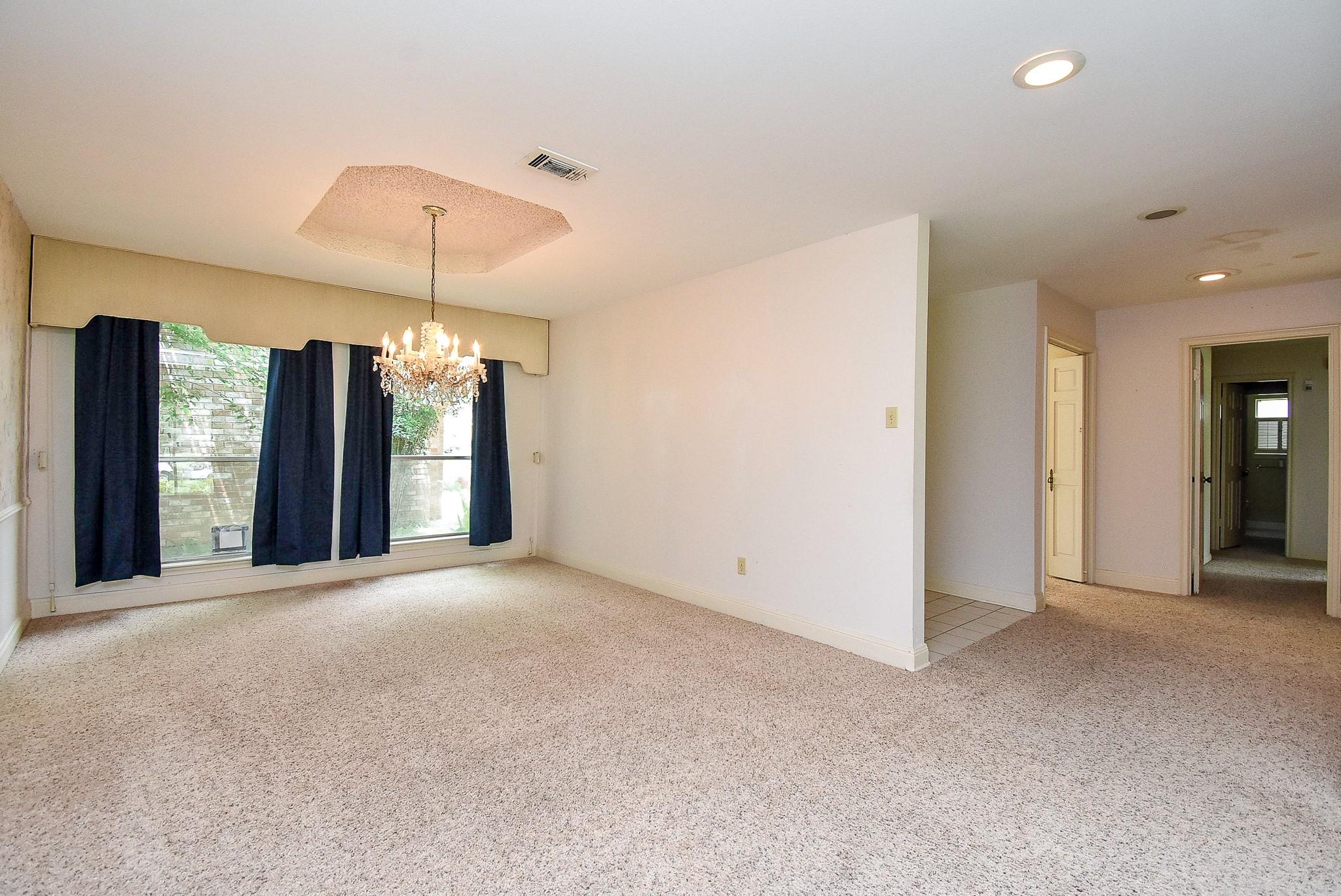 3419 Crow Valley Drive