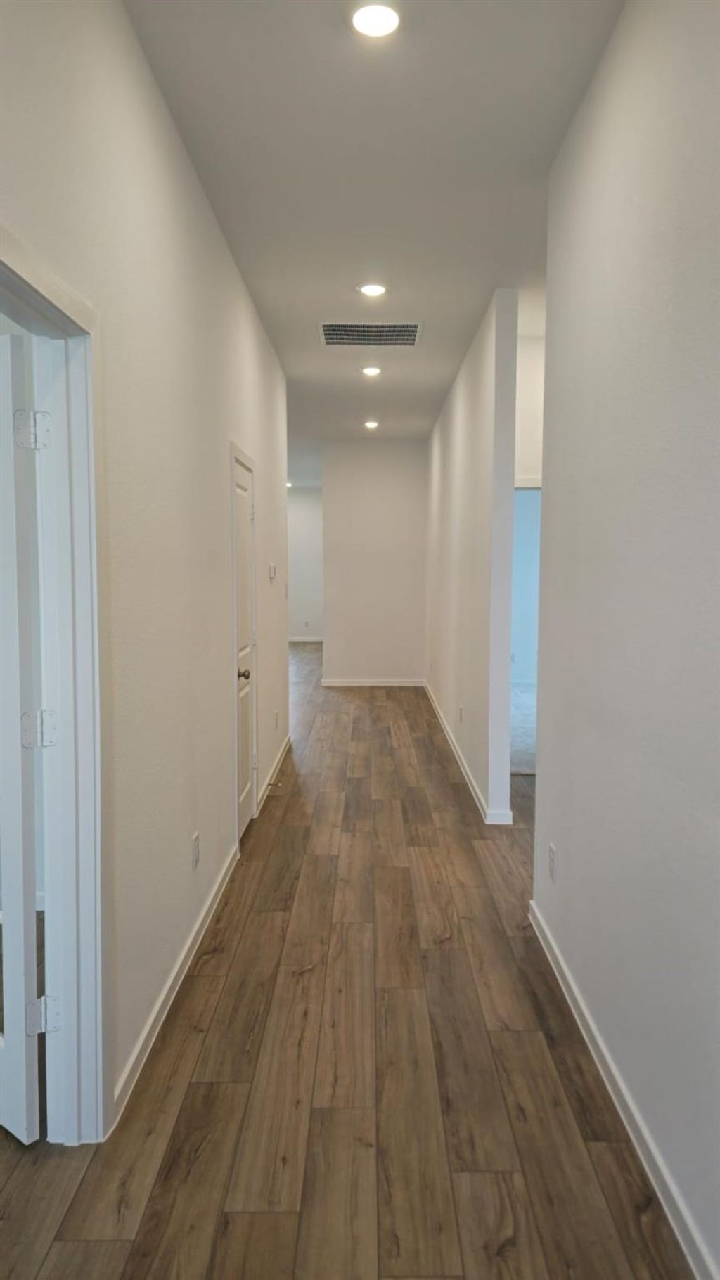 Photo of 13414 Harbor Point Drive, Texas City, TX 77568 (MLS # 20658299)