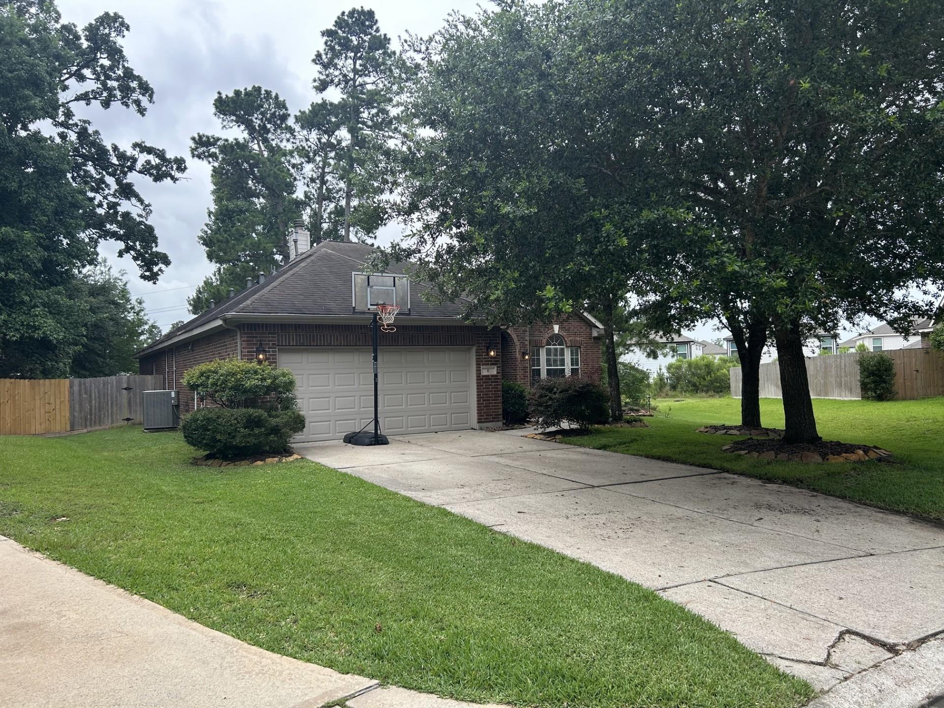 6 Red Adler Place
