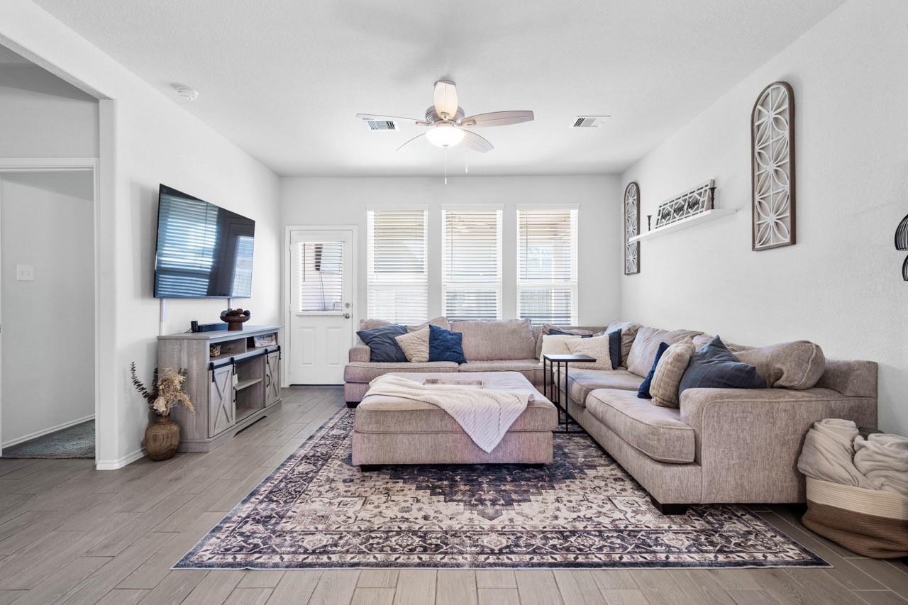 40606 Guillemont Lane