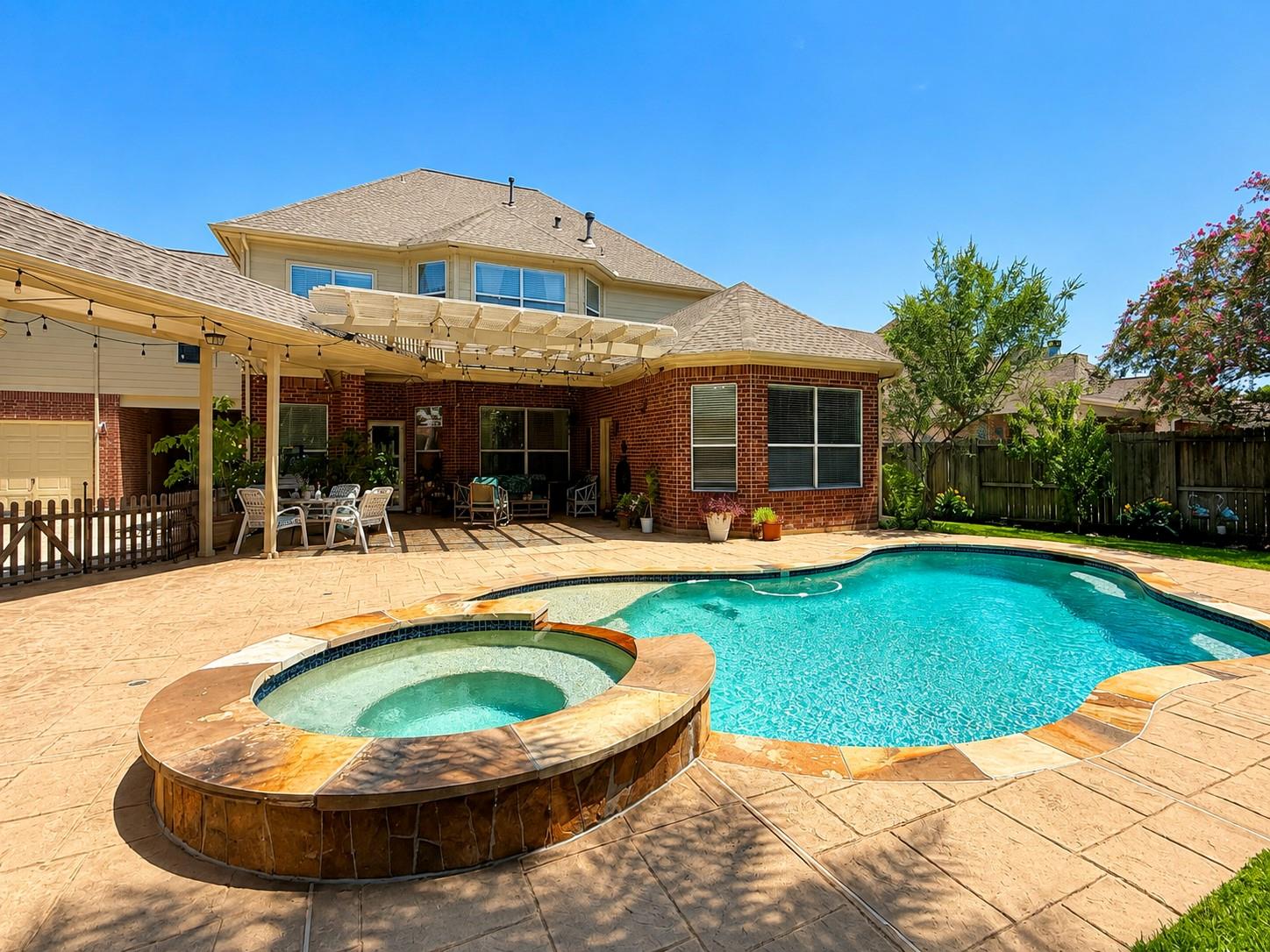 14611 Laurenwood Court
