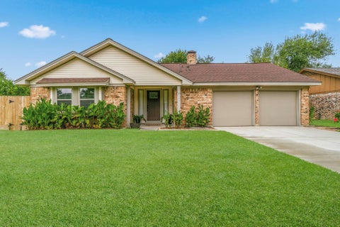 Photo of 16303 Deer Lick Drive, Houston, TX 77090 (MLS # 87842156)